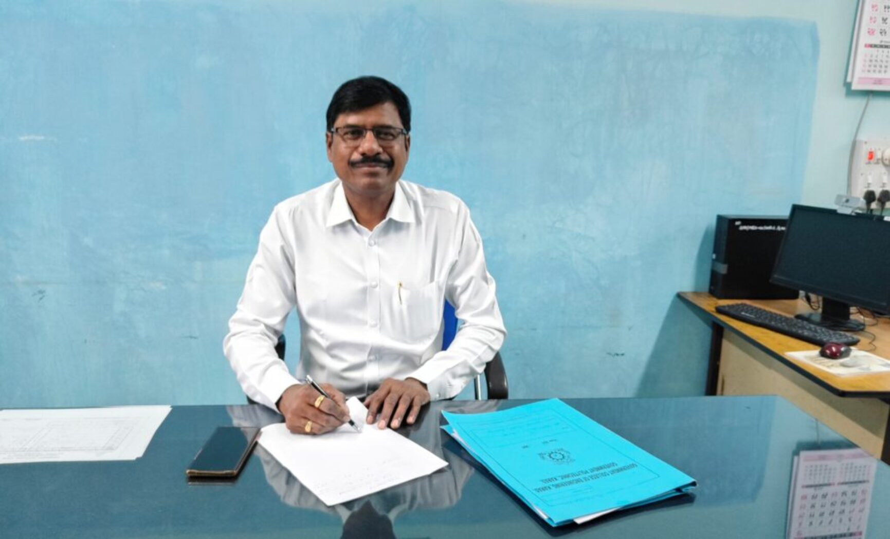 Mr. Rajendra Sahebrao Motling I/C HOD Mechatronics Engg.